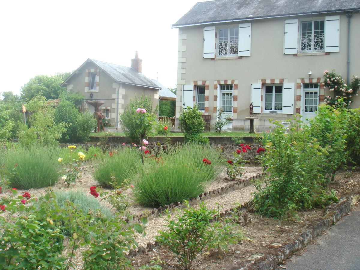 Chambres D'Hotes Le Clos De La Touche Cheillé Exterior photo